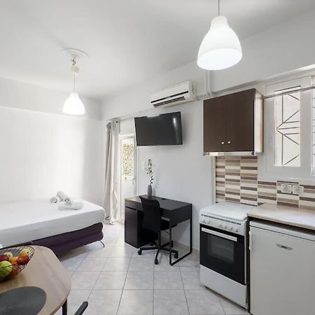 Pagrati Cozy Retreat Apartamento Atenas Exterior foto